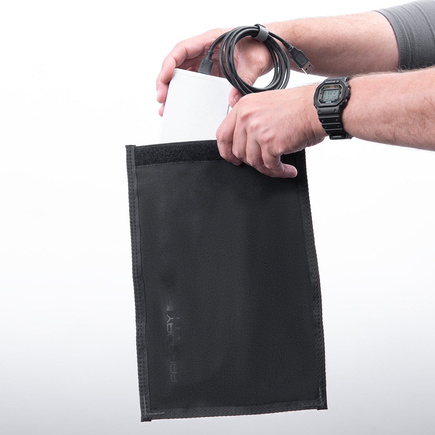 CORDURA® Berry Compliant JACKET Faraday Tablet Bag