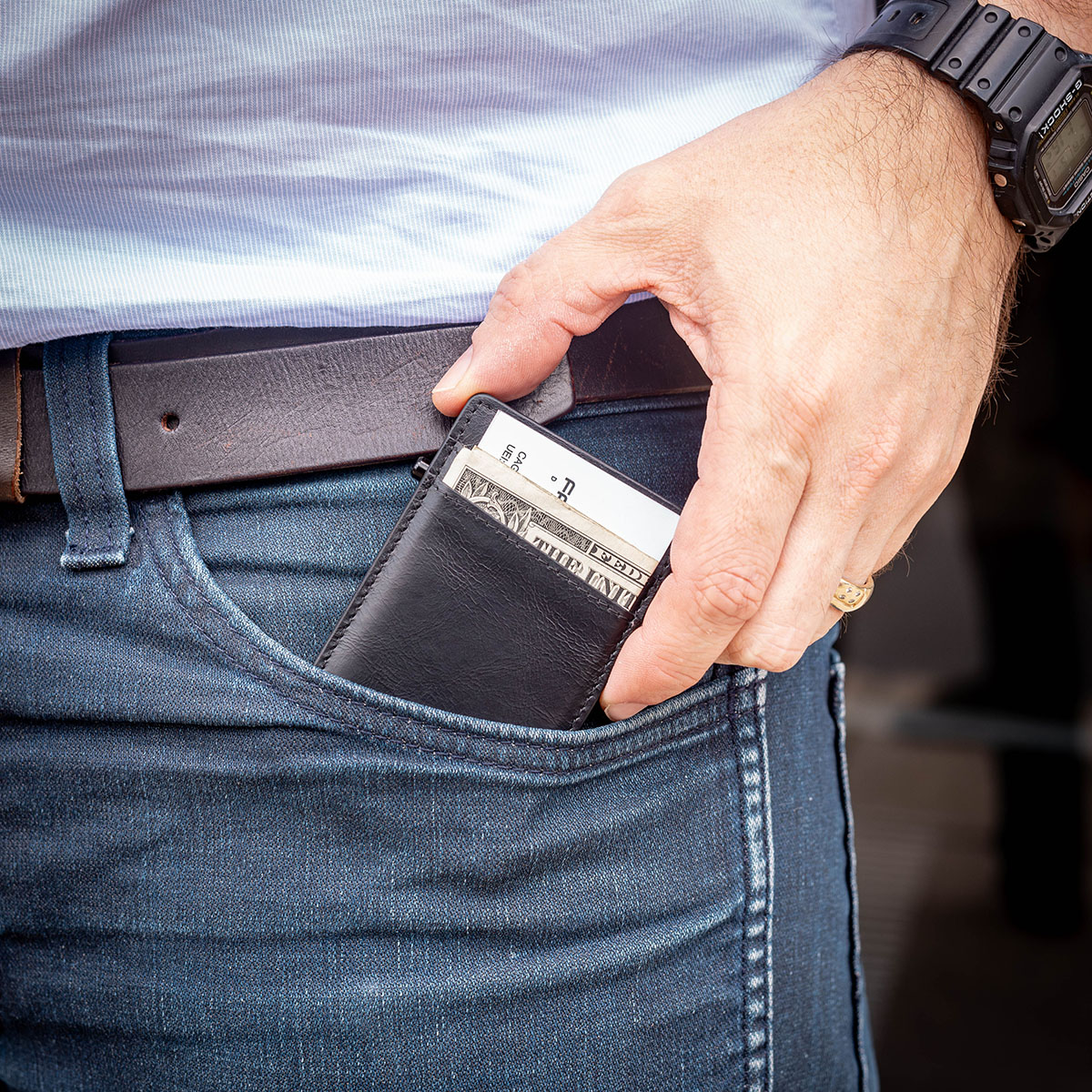 Faraday Companion Wallet – Leather RFID Card Holder