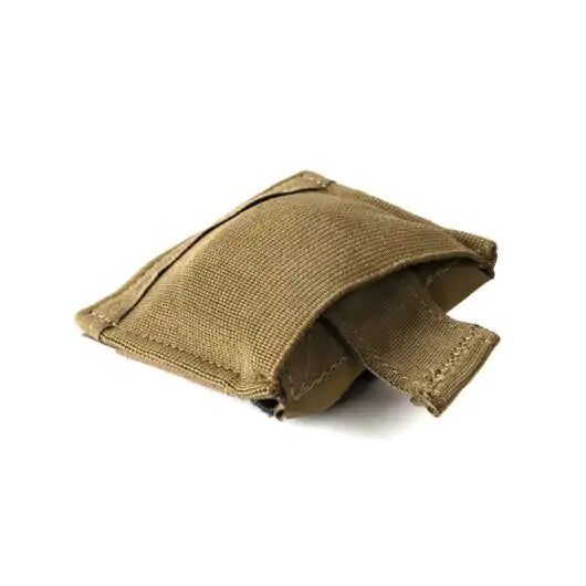 Front view of Blue Force Gear Belt Mounted Dump Pouch in coyote brown (stowed)