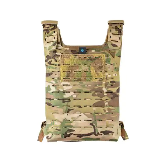 Front view of Blue Force Gear PLATE5 MOLLEminus plate carrier with patch display field in multicam